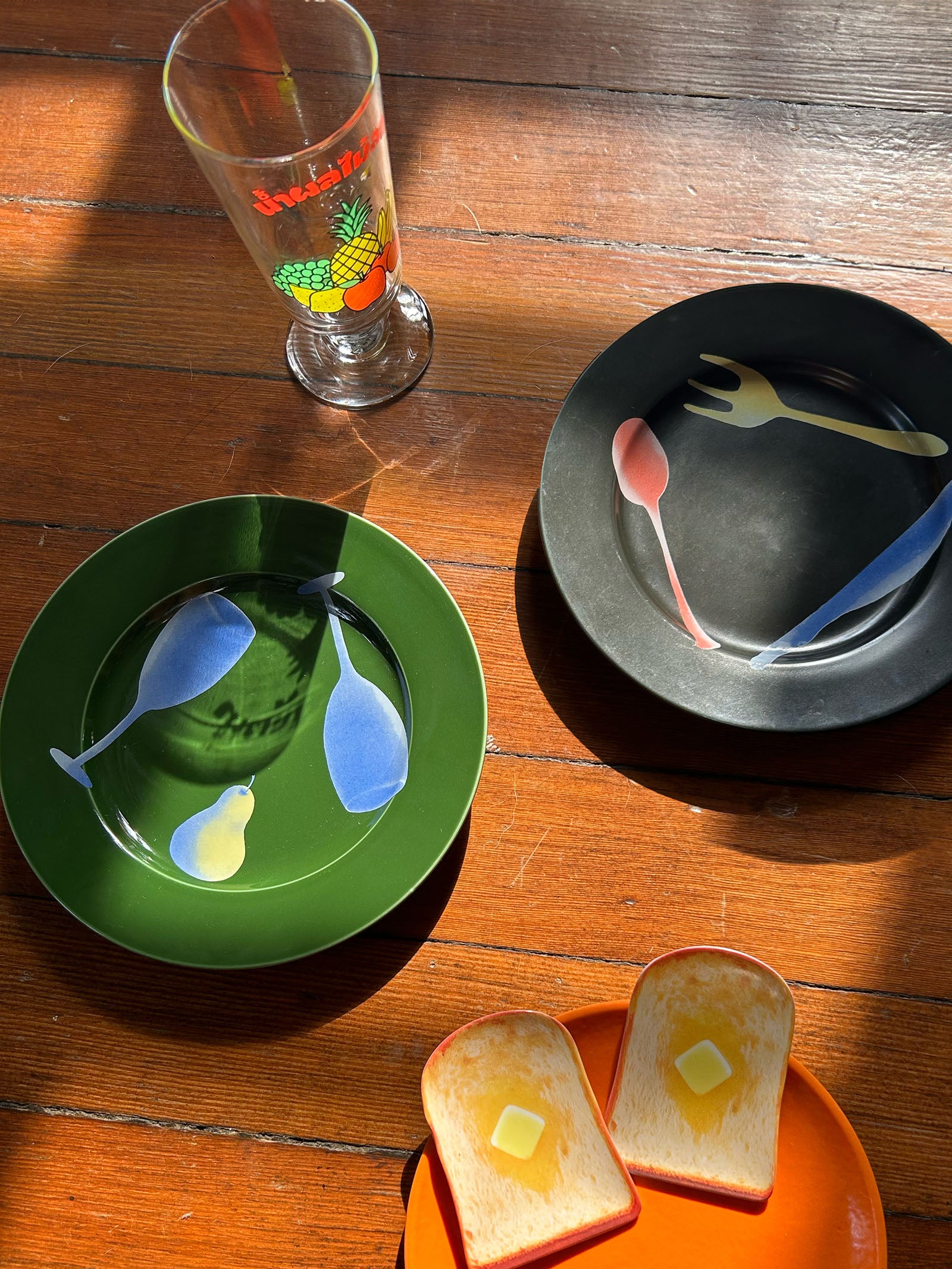 Elegant Patterned Ceramic Plate Set