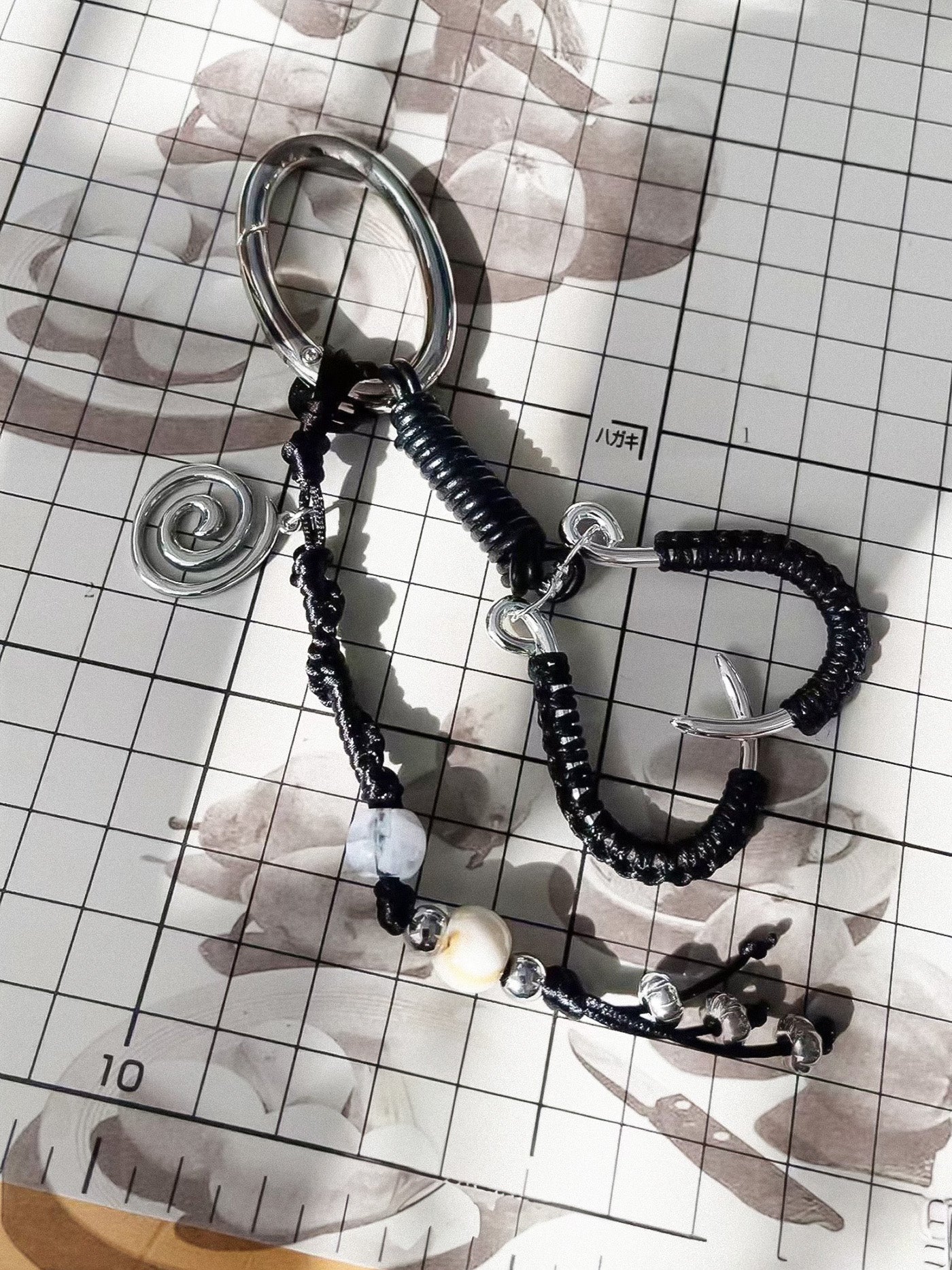 Sleek Heart Woven Black Pendant